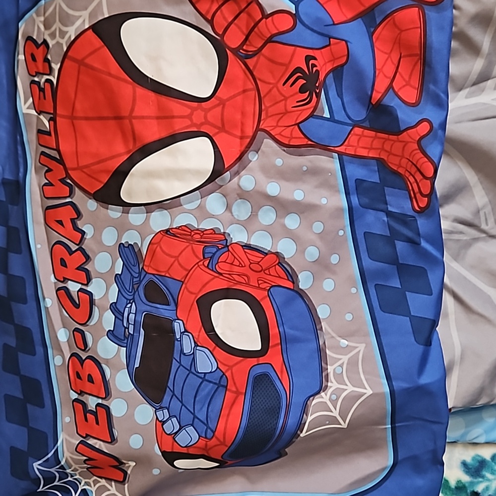 Spiderman baby/toddler sheets, comforter and pillow case